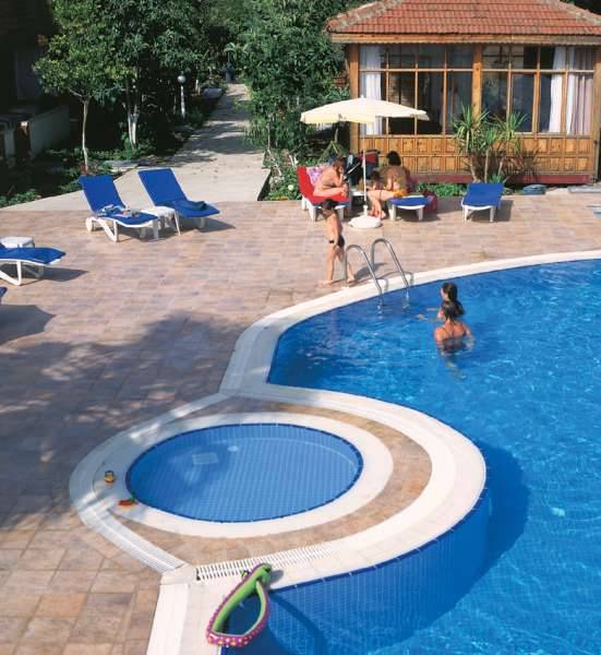 ÖZLEM GARDEN HOTEL