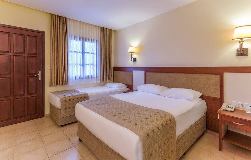 ÖZLEM GARDEN HOTEL