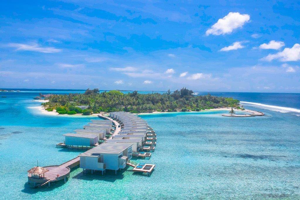 Holiday Inn Resort Kandooma Maldives