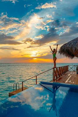 OVERWATER VILLAS Maldives